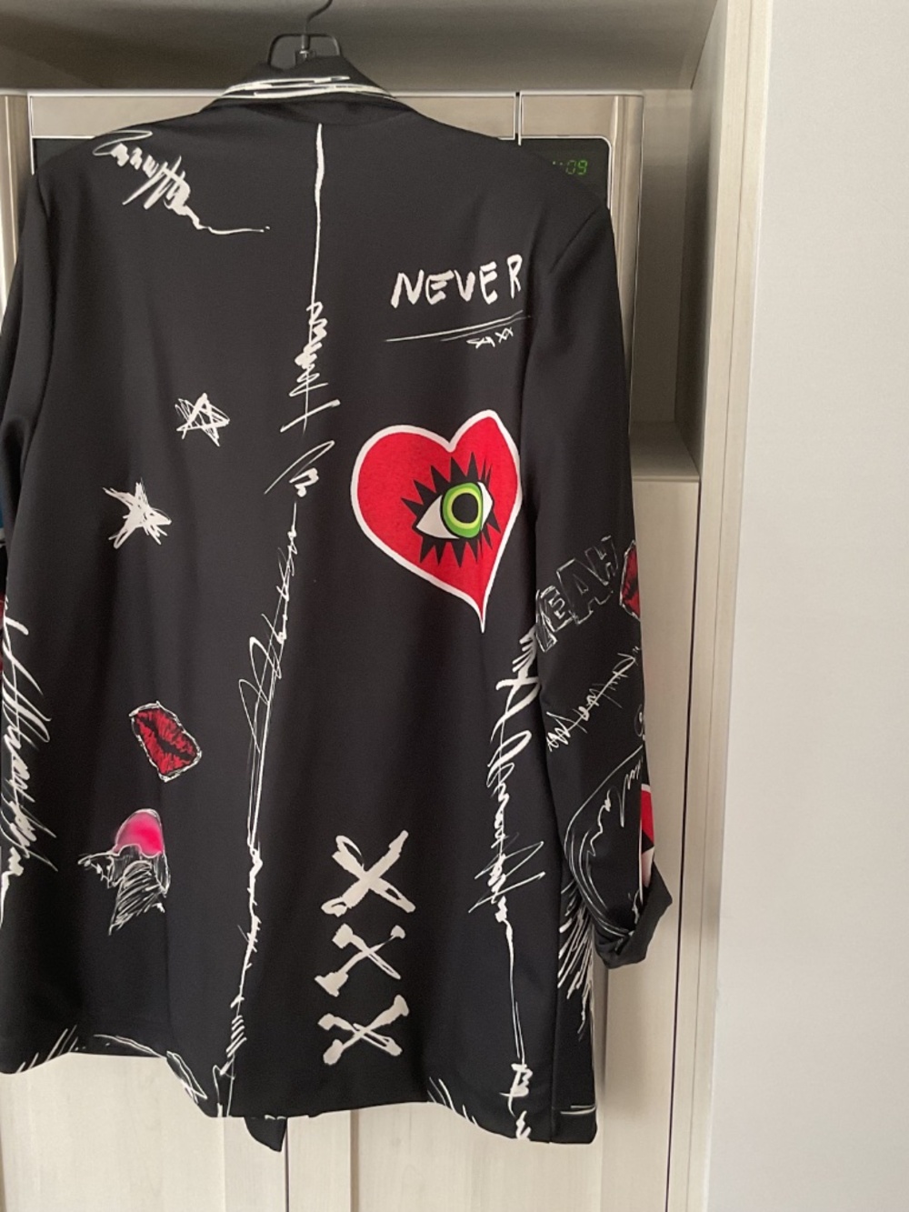 Jacket - Picture 3 of 4